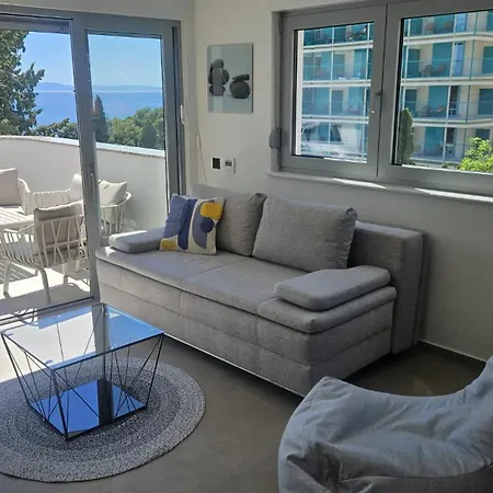 App Lux I Apartamento