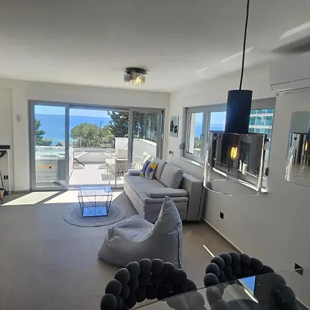 App Lux I Apartamento Makarska